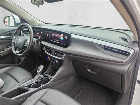 Used 2024 Buick Encore GX Sport Touring image 21