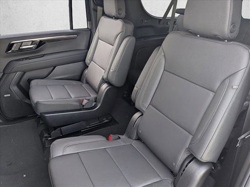 New 2026 Chevrolet Suburban Z71 w/ Z71 Off-Road Package image 16