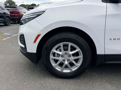 Certified 2023 Chevrolet Equinox LS w/ Driver Confidence II Package AWD/4WD image 6