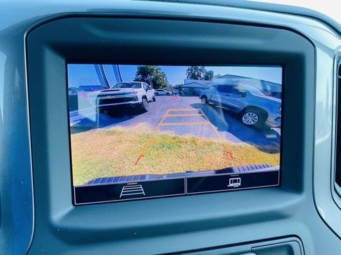 New 2025 Chevrolet Silverado 2500 Custom image 36