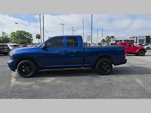 Used 2018 RAM 1500 Express RWD image 27