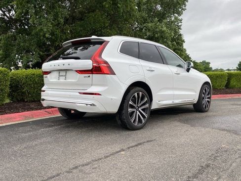 Used 2023 Volvo XC60 B6 Ultimate w/ Protection Package Premier AWD/4WD image 3
