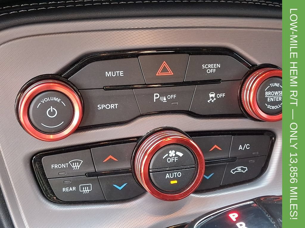 Used 2023 Dodge Challenger R/T RWD image 15