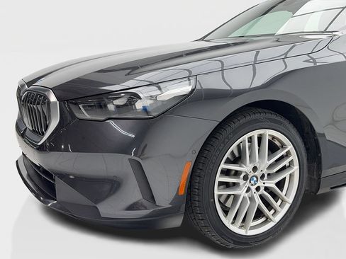 Used 2024 BMW 530i w/ Premium Package RWD image 6