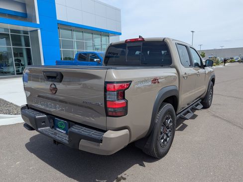 Used 2022 Nissan Frontier PRO-4X w/ Pro-4X Premium Package AWD/4WD image 34