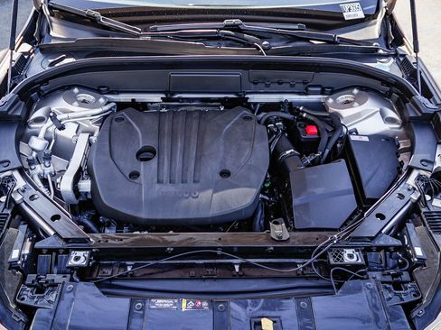 Used 2023 Volvo XC60 B5 Plus w/ Protection Package Premier image 32