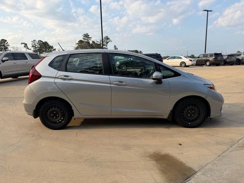 Used 2020 Honda Fit LX image 6