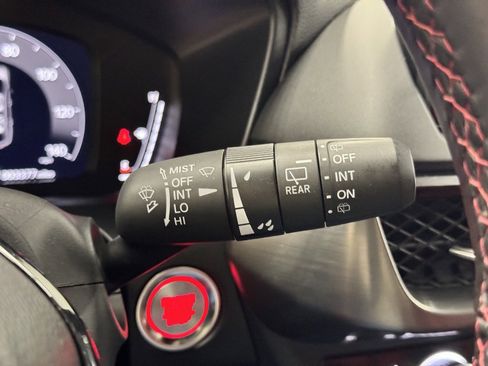 Used 2025 Acura ADX A-Spec image 22