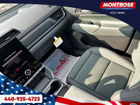 New 2026 GMC Terrain AT4 w/ Technology Package II image 26