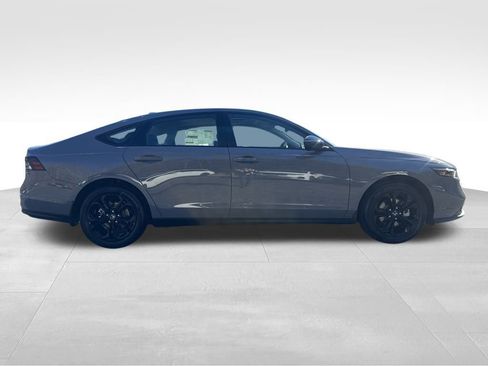 New 2025 Honda Accord SE image 8