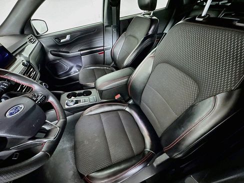 Used 2024 Ford Escape ST-Line AWD/4WD image 11