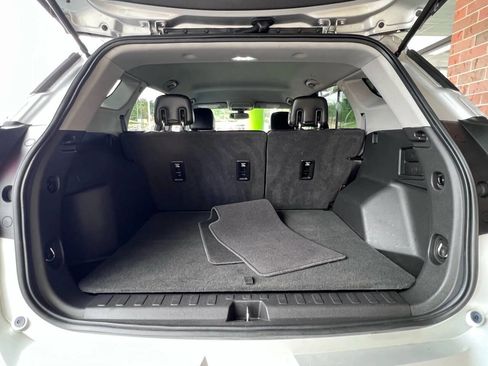 Used 2019 GMC Terrain SLT image 16