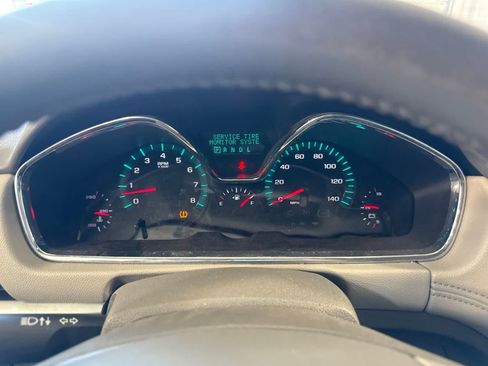Used 2015 Chevrolet Traverse LT FWD image 22