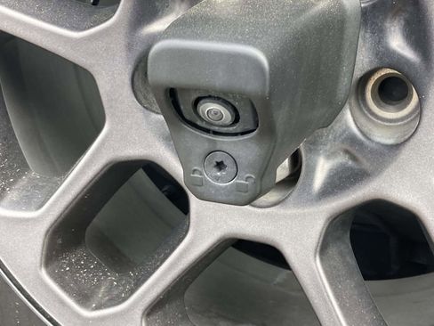 Used 2023 Jeep Wrangler Unlimited Sport AWD/4WD image 12