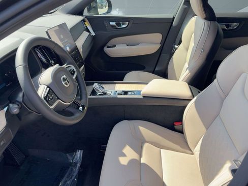 New 2026 Volvo XC60 B5 Core image 5