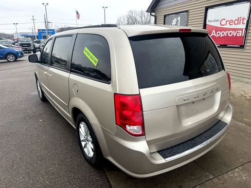 Used 2014 Dodge Grand Caravan SXT image 7