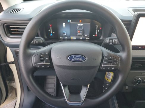 New 2025 Ford Maverick XL w/ Equipment Group 102A image 15