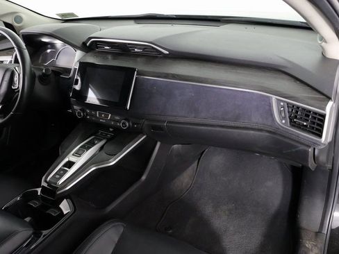 Used 2018 Honda Clarity Touring image 7