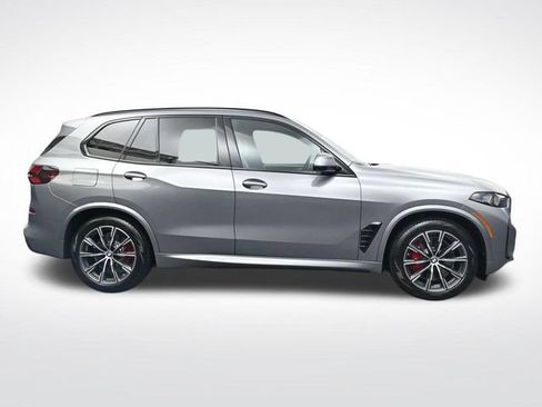 New 2026 BMW X5 xDrive50e w/ M Sport Package AWD/4WD image 3