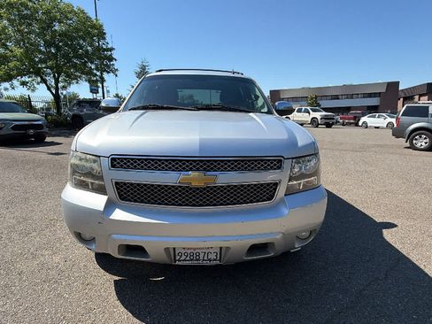 Used 2012 Chevrolet Avalanche LS w/ All-Star Edition RWD image 2