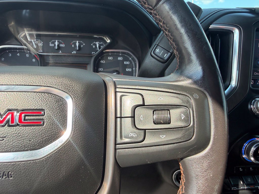 Used 2022 GMC Sierra 2500 AT4 w/ Driver Alert Package I AWD/4WD image 32