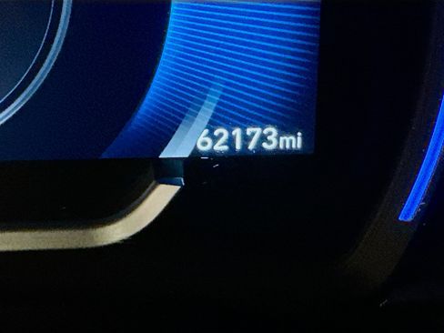 Used 2019 Hyundai Santa Fe AWD image 19