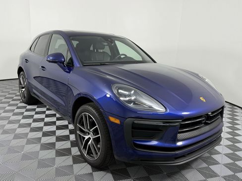 New 2025 Porsche Macan image 7