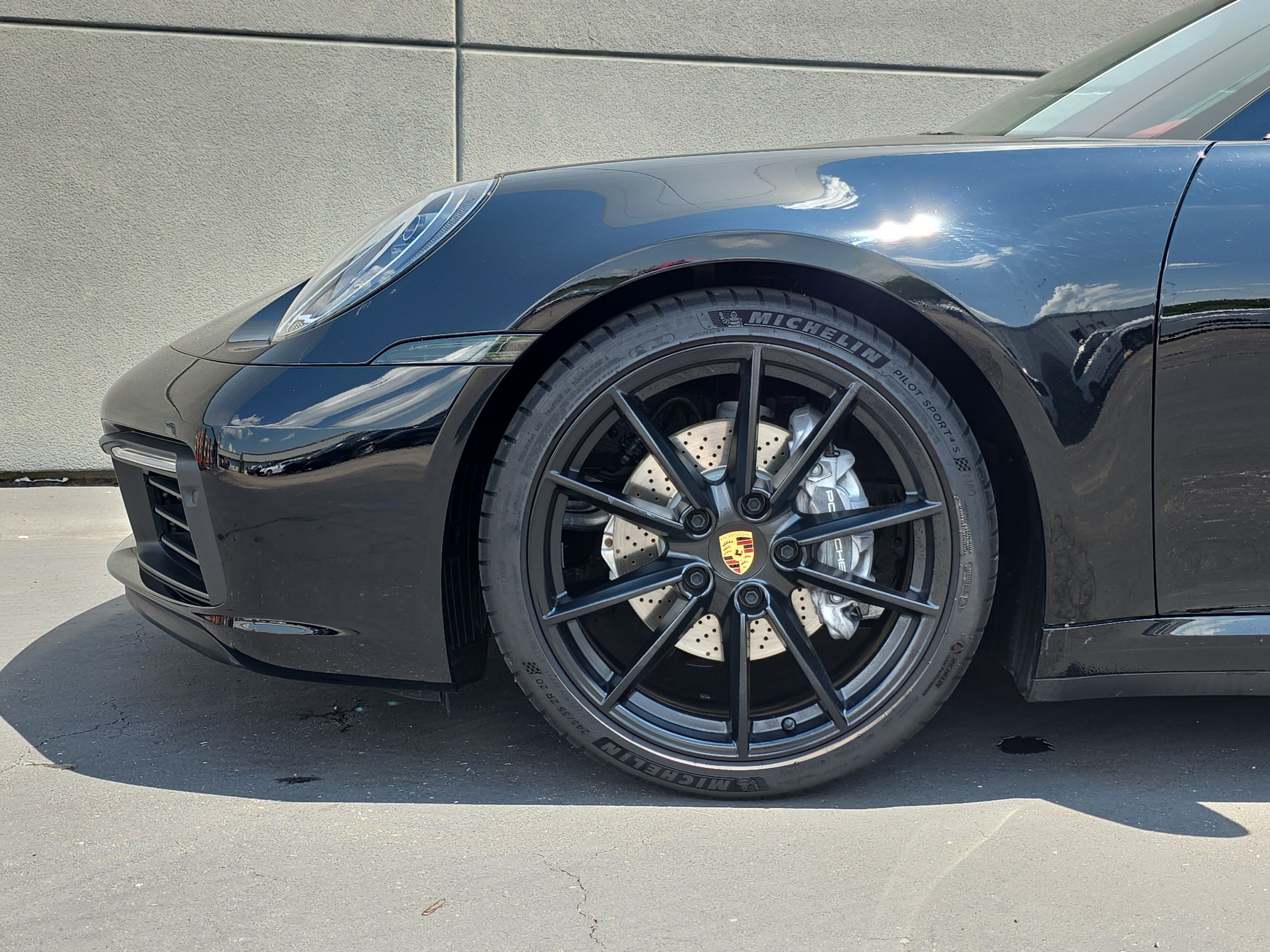 Used 2024 Porsche 911 Targa 4 AWD/4WD image 11