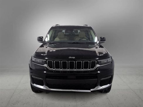 Used 2021 Jeep Grand Cherokee L Limited image 3
