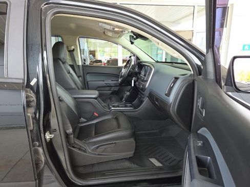 Used 2021 Chevrolet Colorado Z71 w/ Z71 Midnight Edition image 52