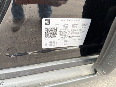 Used 2023 Chevrolet Traverse LT w/ LT Premium Package image 29