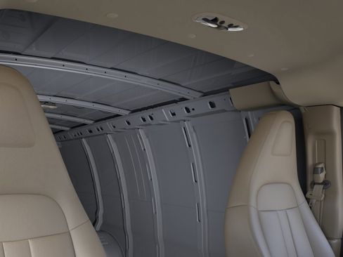 New 2026 GMC Savana 2500 Extended w/ Driver Convenience Package image 24