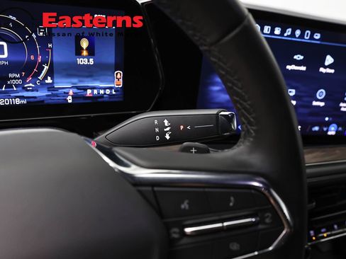 Used 2025 Chevrolet Tahoe LT AWD/4WD image 13