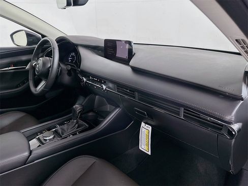 Certified 2025 MAZDA MAZDA3 2.5 Turbo Sedan w/Premium Plus image 29