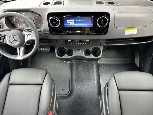 New 2026 Mercedes-Benz Sprinter 2500 image 13
