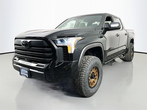 New 2026 Toyota Tundra SR5 image 3