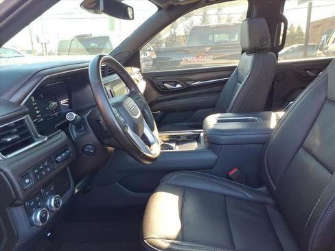 Certified 2024 GMC Yukon XL Denali image 24