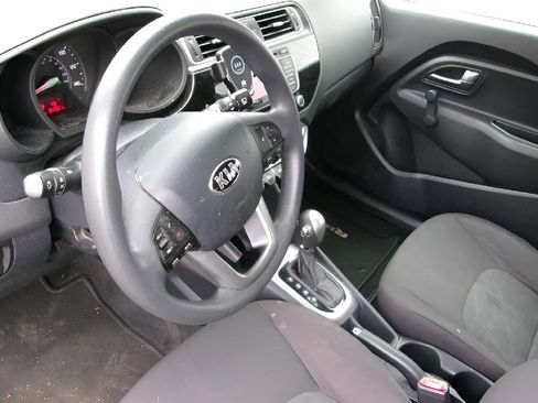 Used 2016 Kia Rio LX image 10