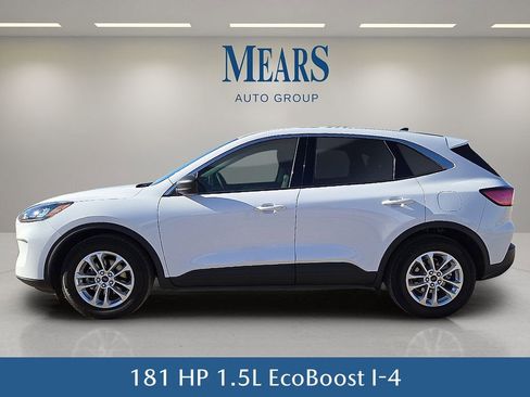 Used 2022 Ford Escape SE w/ Convenience Package image 3