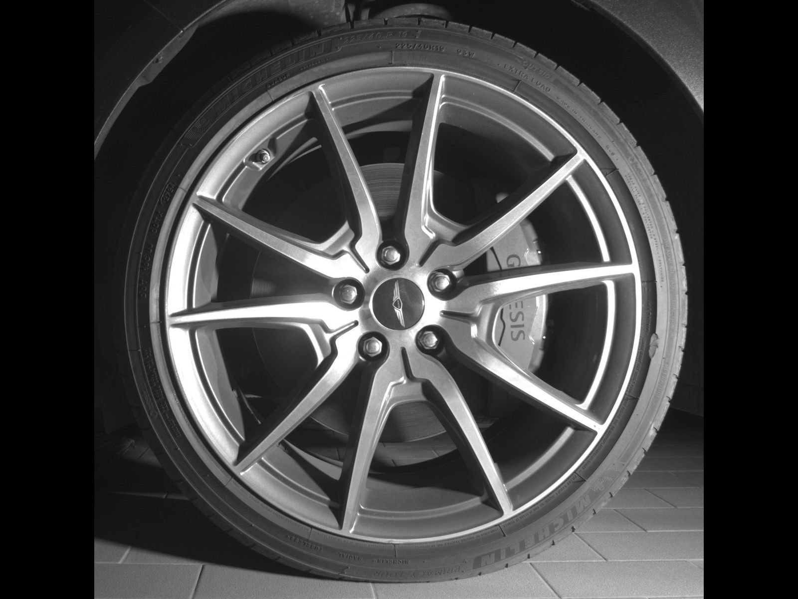 Used 2025 Genesis G70 2.5T RWD image 23
