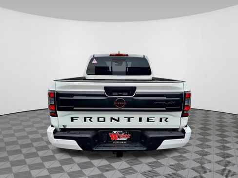 New 2026 Nissan Frontier PRO-4X image 18