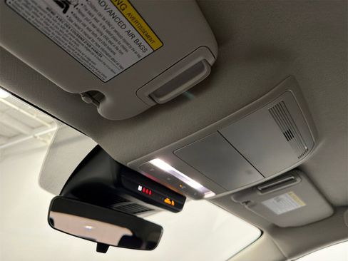 Used 2025 MAZDA CX-50 AWD 2.5 S w/ Preferred Package image 29