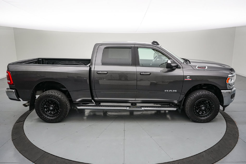 Used 2020 RAM 2500 Big Horn w/ Snow Chief Group AWD/4WD image 3