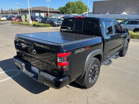 Used 2022 Nissan Frontier PRO-4X AWD/4WD image 5