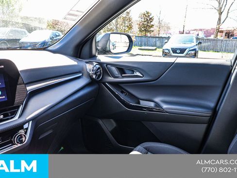 Used 2025 Chevrolet Equinox LT AWD/4WD image 33