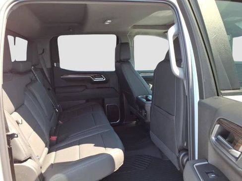 New 2026 Chevrolet Silverado 1500 RST AWD/4WD image 12