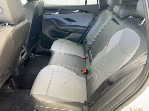 New 2026 Volkswagen Tiguan SE R-Line image 14