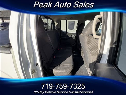 Used 2018 Nissan Frontier PRO-4X image 29