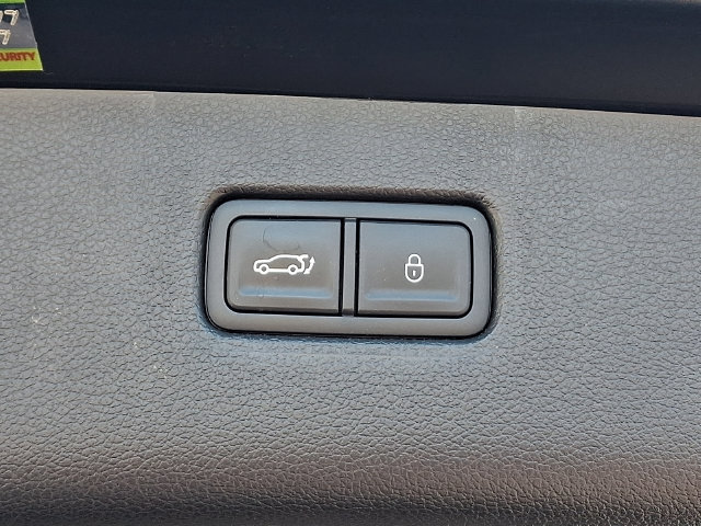 Used 2024 Genesis GV80 2.5T w/ Advanced Package AWD/4WD image 32
