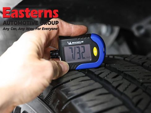 Used 2025 Jeep Wrangler Unlimited Sahara image 26